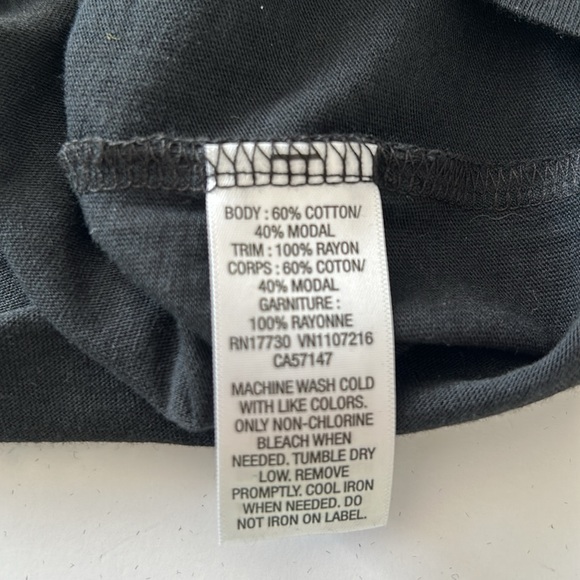 Merona s/s tee with zipper detail at back yoke XXL - Picture 6 of 8